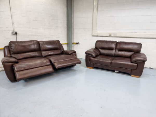 Oak Furniture Land 3 Seater and 2 Seater Leather Recliner Sofas - Image 3