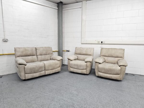 Harvey’s Suede 3 Piece Suite Manual Recliner Sofa and Chairs