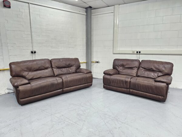 Harvey’s Quality Brown Leather 3 and 2 Seaters Electric Recliner Sofas