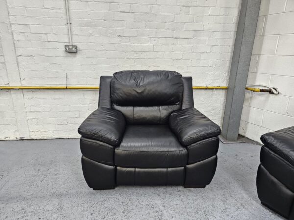 DFS Black Leather 3 and 1 Seater Recliner Sofa Chair Set - Image 6