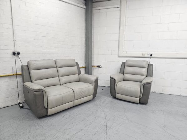 Scs Two-Tone Grey Leather 2 and 1 Seater Electric Recliner Sofa and Chair with USB - Image 4