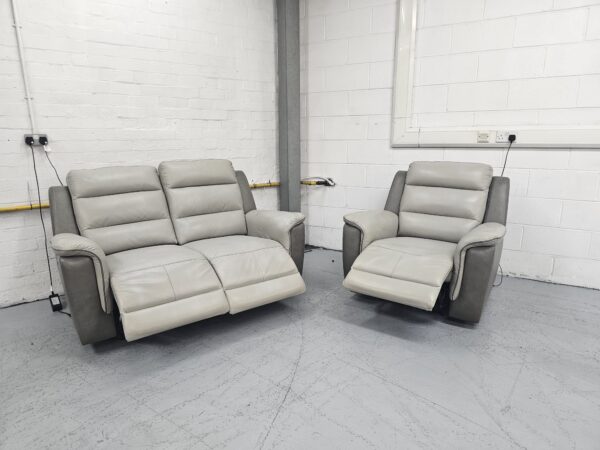 Scs Two-Tone Grey Leather 2 and 1 Seater Electric Recliner Sofa and Chair with USB - Image 6
