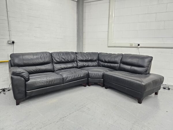 Scs Black Leather Corner Sofa - Image 5