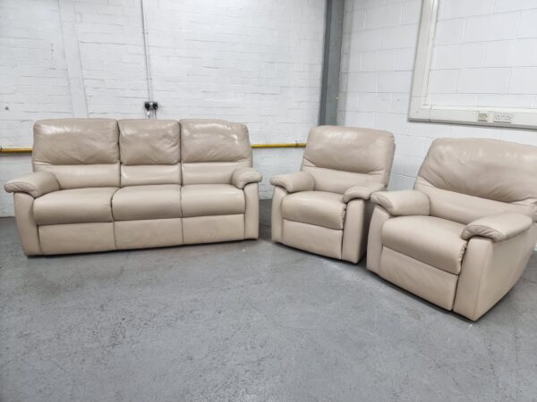 G Plan Full Leather 3 Piece Suite Sofa and Chairs - Image 6