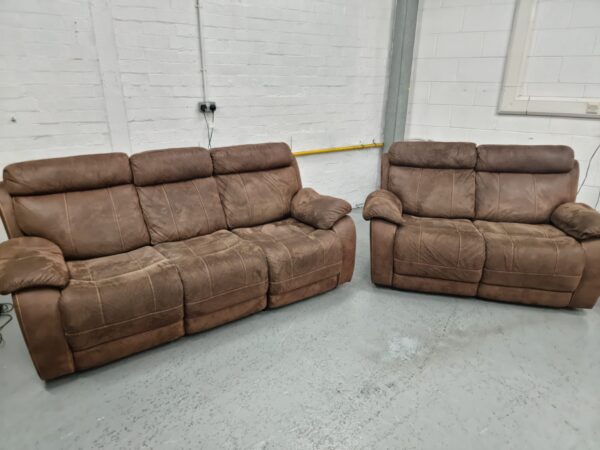 Harvey's Suede 3 Piece Suite Recliner Sofas and Chair - Image 5
