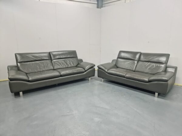 Sofology Full Leather 4 and 3 Seater Sofas with Adjustable Headrests