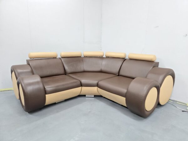 Retro Leather Corner Sofa - Image 4