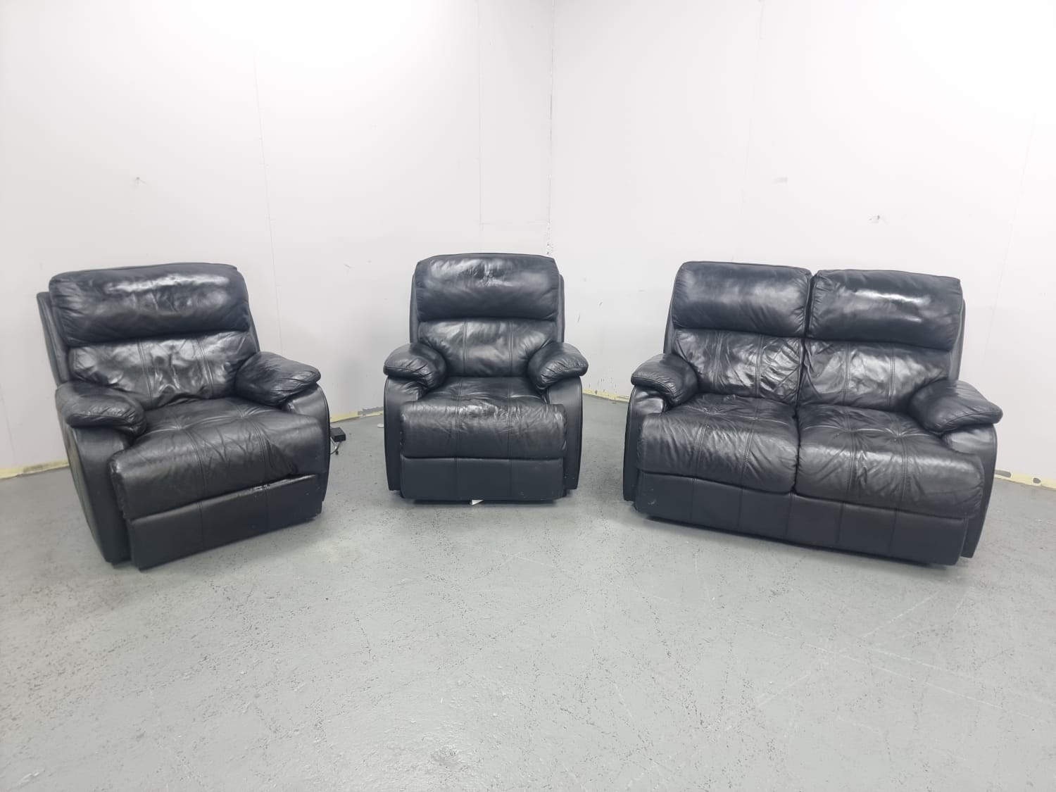 Dfs Full Leather 3 Piece Suite Static Sofa and Chair with Recliner Chair