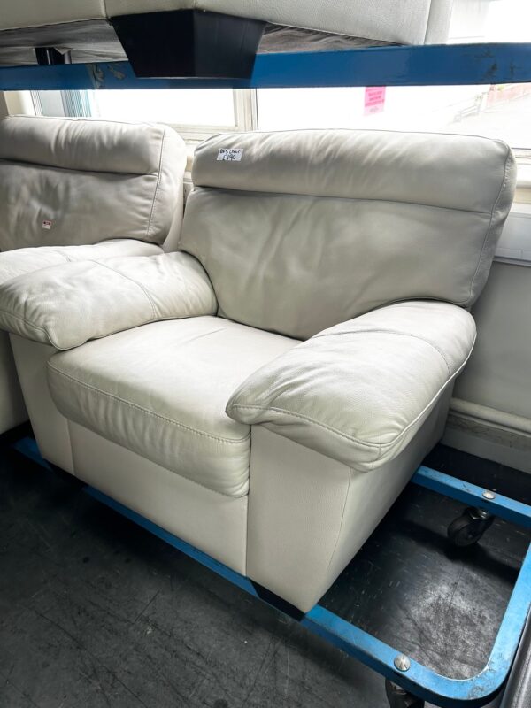 Dfs Cream Leather Single Chair
