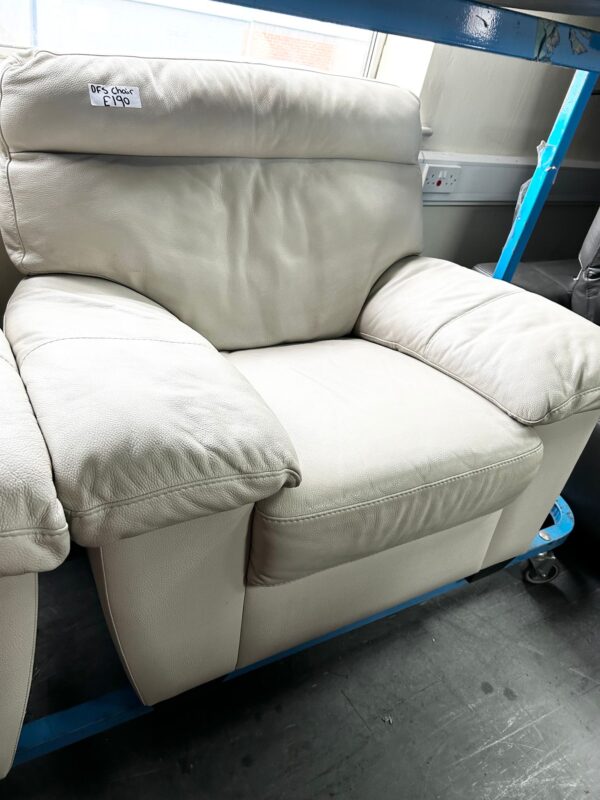 Dfs Cream Leather Single Chair - Image 2