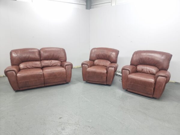 Oak Furniture Land Full Leather 3 Piece Suite Electric Recliner Sofa and Chairs - Image 3