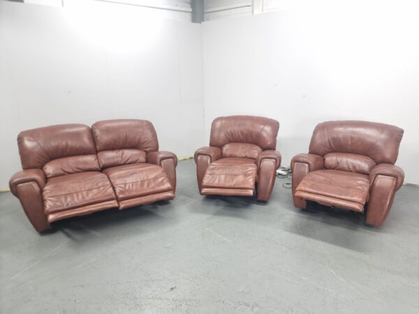 Oak Furniture Land Full Leather 3 Piece Suite Electric Recliner Sofa and Chairs - Image 7