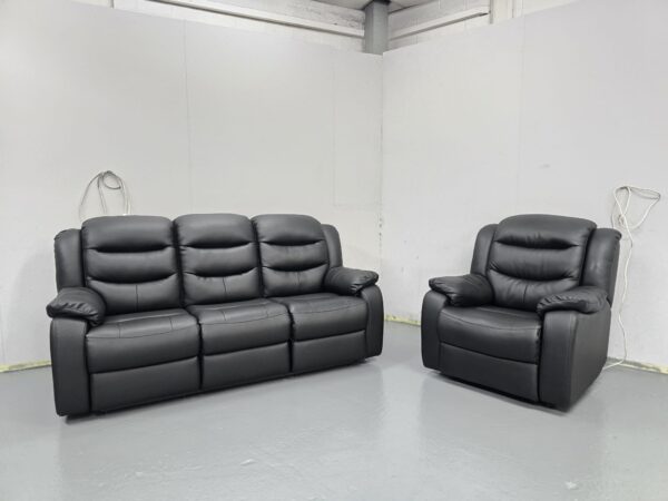 Ex Display Scs Leather 3 and 1 Seater Recliner Sofa and Chair