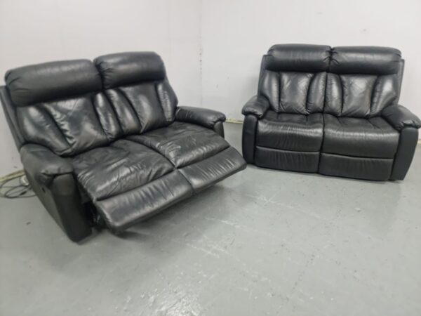 Lazyboy Leather Static 2 Seater and 2 Seater Electric Recliner Sofas - Image 5