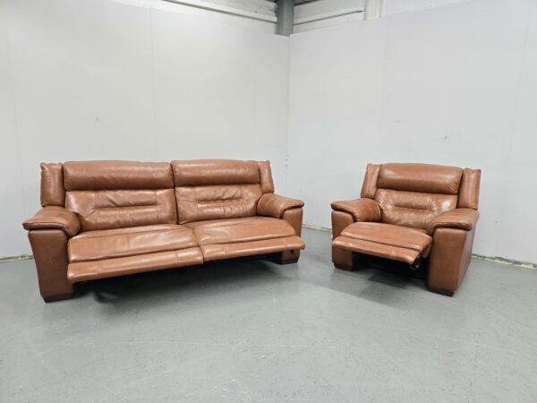 Scs Luca Italian Tan Leather 3 and 1 Seater Recliner Sofa and Chair with USB - Image 5