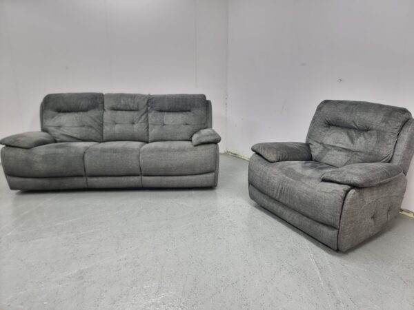 Oak Furniture Samson 3 and 1 Seater Electric Recliner Sofa and Chair with USB - Image 4