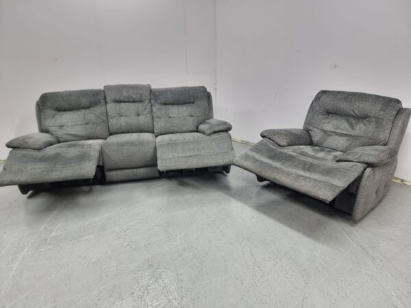 Oak Furniture Samson 3 and 1 Seater Electric Recliner Sofa and Chair with USB - Image 7