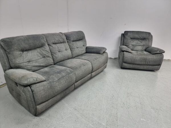 Oak Furniture Samson 3 and 1 Seater Electric Recliner Sofa and Chair with USB - Image 5
