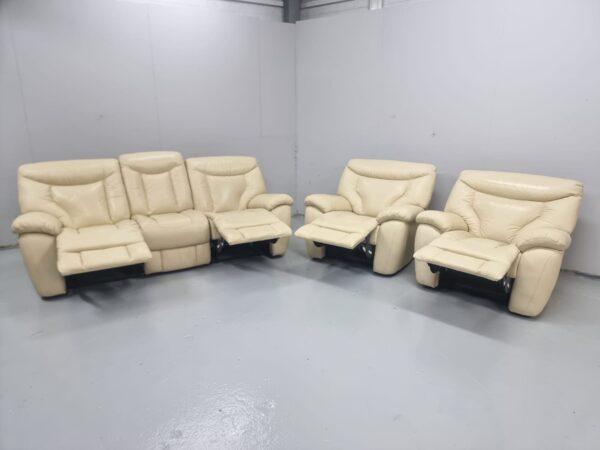 Full Leather Cream 3 Piece Suite Manual Recliner Sofa and Chairs - Image 5