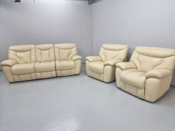 Full Leather Cream 3 Piece Suite Manual Recliner Sofa and Chairs - Image 4
