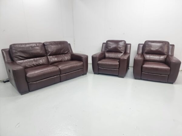 Furniture Village Full Leather 3 Piece Suite Manual Recliner Sofa and Chairs - Image 4