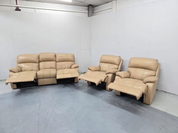 Leather 3 Piece Suite Recliner Sofa and Chairs - Image 4