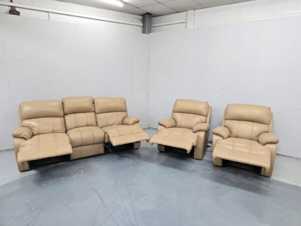 Leather 3 Piece Suite Recliner Sofa and Chairs - Image 5
