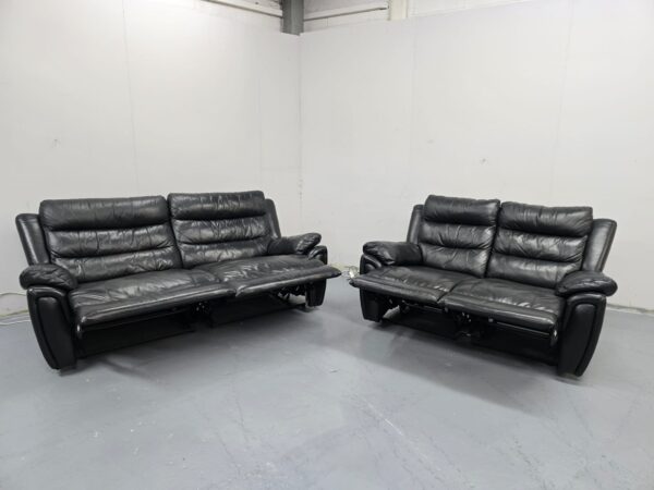 Black Leather 3 and 2 Seater Manual Recliner Sofas - Image 8
