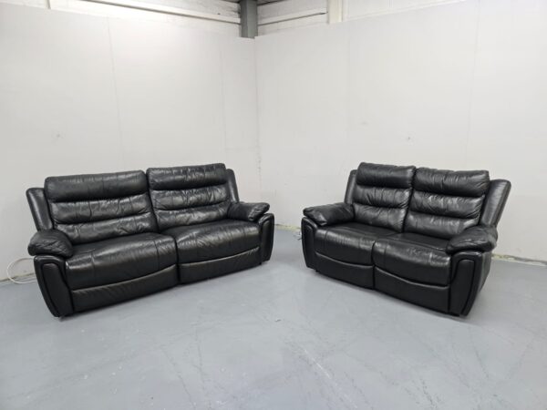 Black Leather 3 and 2 Seater Manual Recliner Sofas - Image 3
