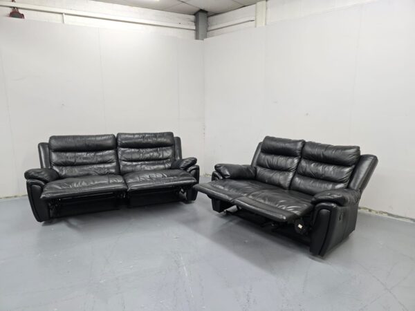 Black Leather 3 and 2 Seater Manual Recliner Sofas - Image 5