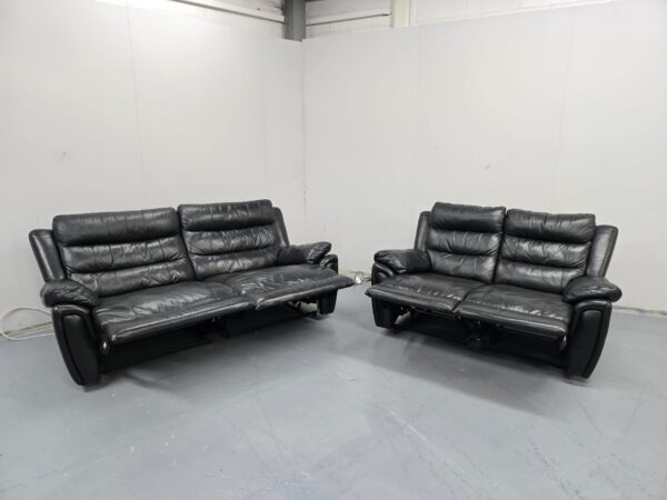 Black Leather 3 and 2 Seater Manual Recliner Sofas - Image 7