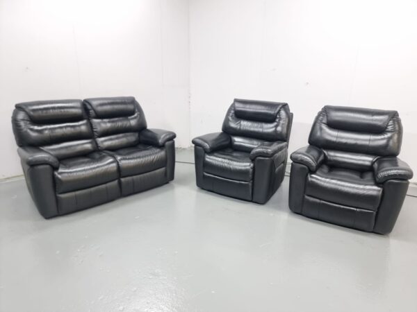 Ex Display Lazyboy Leather 3 Piece Suite Sofa and Chairs