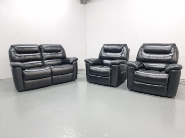 Ex Display Lazyboy Leather 3 Piece Suite Sofa and Chairs - Image 2