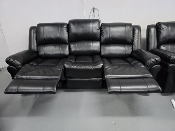Suzi Black Leather 3 Seater Manual Recliner Sofa - Image 3