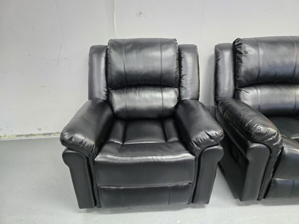Suzi Black Leather Manual Recliner Chair - Image 2