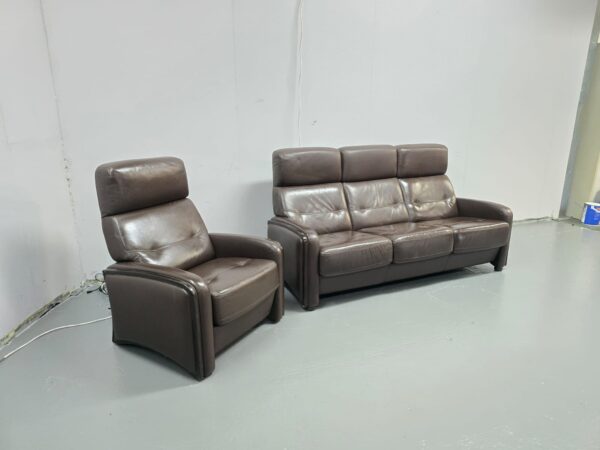 Brown Leather 3 and 1 Seater Standard Sofa and Recliner Chair - Image 2