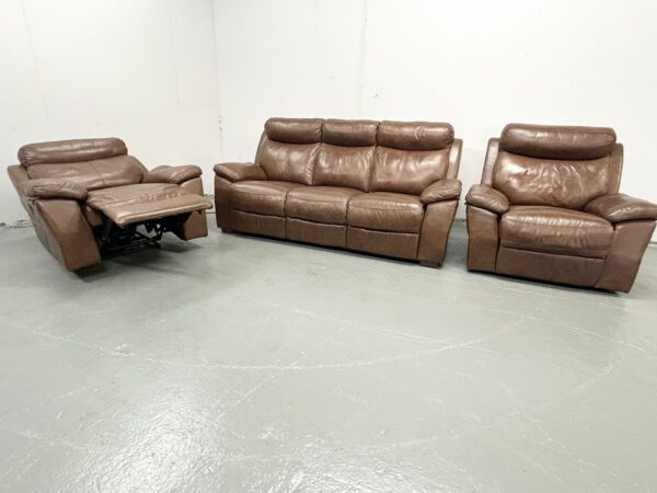 Dfs Leather 3 Piece Suite Sofa and Chairs - Image 6