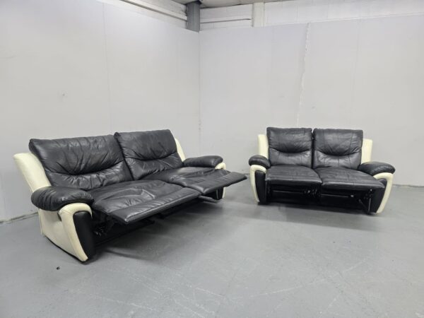 Scs Black and Cream Leather 3 and 2 Seater Manual Recliner Sofas - Image 6