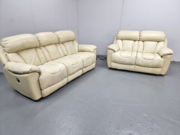 Dfs Supreme Top Grain Leather 3 Seater Electric Recliner and 2 Seater Sofa - Image 5
