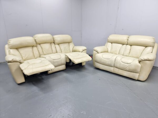 Dfs Supreme Top Grain Leather 3 Seater Electric Recliner and 2 Seater Sofa - Image 8