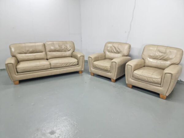 Beige Full Leather 3 Piece Suite Sofa and Chairs - Image 3