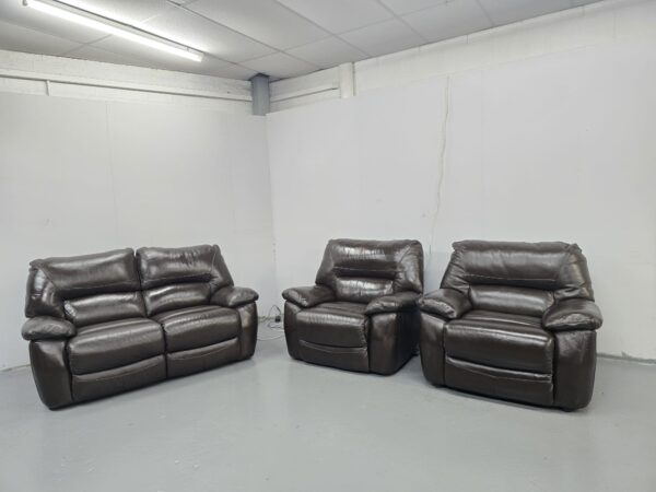 Lazyboy Brown Leather 3 Piece Suite Electric Recliner Sofa and Chair and Standard Chair - Image 4