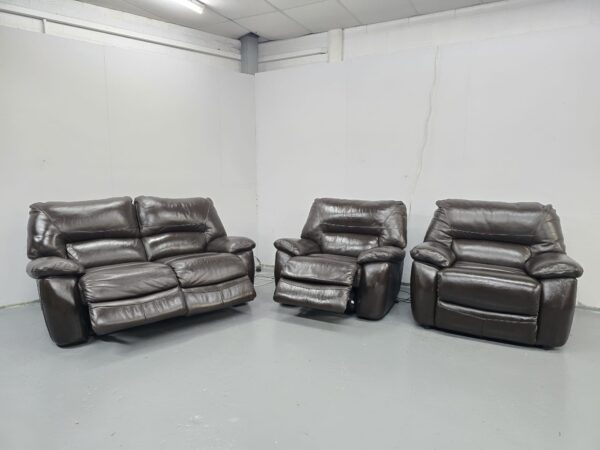 Lazyboy Brown Leather 3 Piece Suite Electric Recliner Sofa and Chair and Standard Chair - Image 7