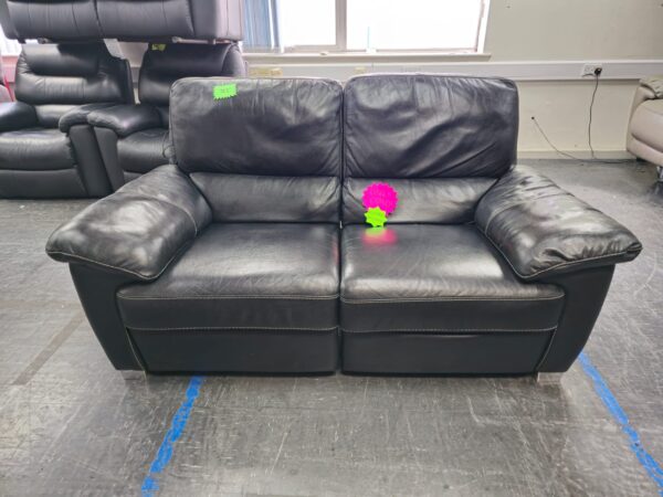Scs Black Leather 2 Seater Electric Recliner Sofa