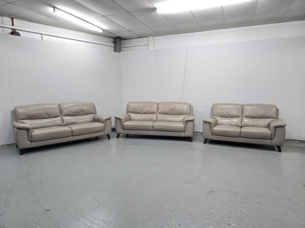 Dfs Grey Leather 3 Piece Suite Static Sofas - Image 5