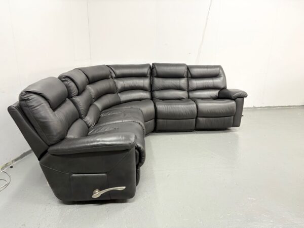 Ex Display Lazyboy Black Leather Manual Recliner Corner Sofa - Image 3