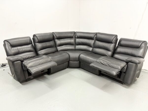 Ex Display Lazyboy Black Leather Manual Recliner Corner Sofa - Image 4