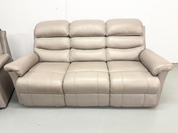 Lazyboy Grey Leather 3 Piece Suite Sofa and Chairs - Image 3
