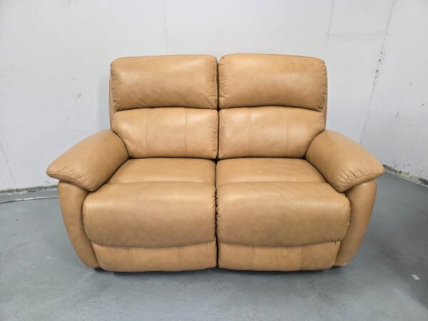 Dfs Beige Leather 3 Piece Suite Manual Recliner Sofa and Chairs - Image 4