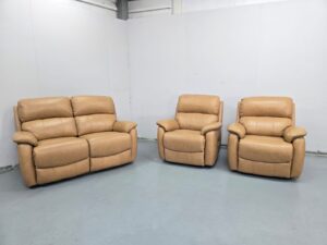 Dfs Beige Leather 3 Piece Suite Manual Recliner Sofa and Chairs